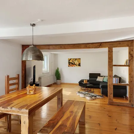 R Welcome Apartment