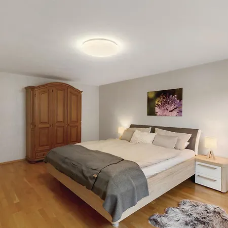 R Welcome Apartment