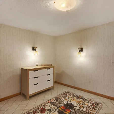 R Welcome Apartment