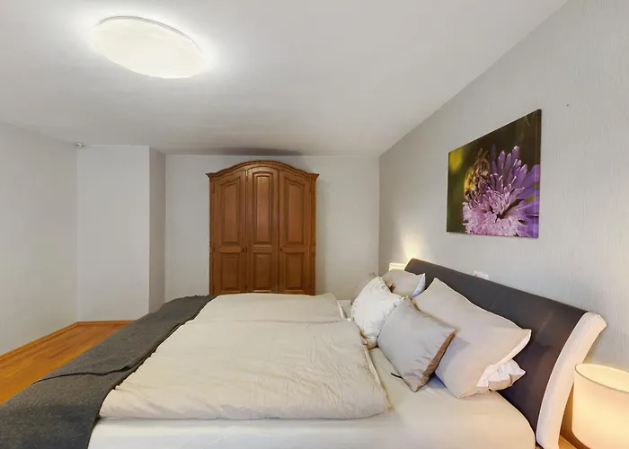 R Welcome 아파트 *